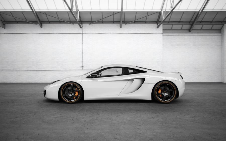  McLaren MP4-12C Toxic Evil by Wheelsandmore 2012 года  (фото 6 из 6)